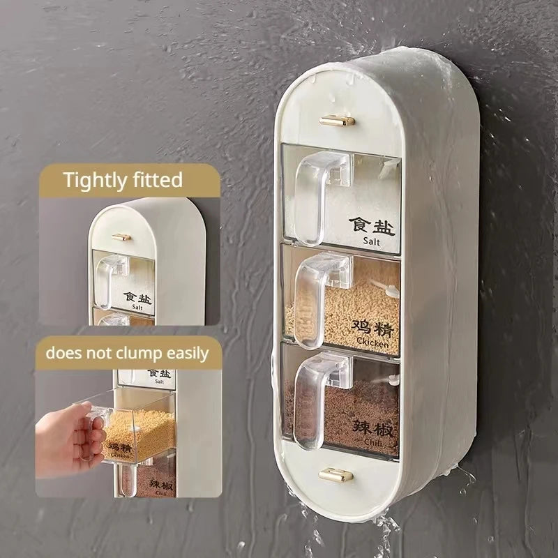 Détail des pots d'épices transparents avec cuillères de mesure